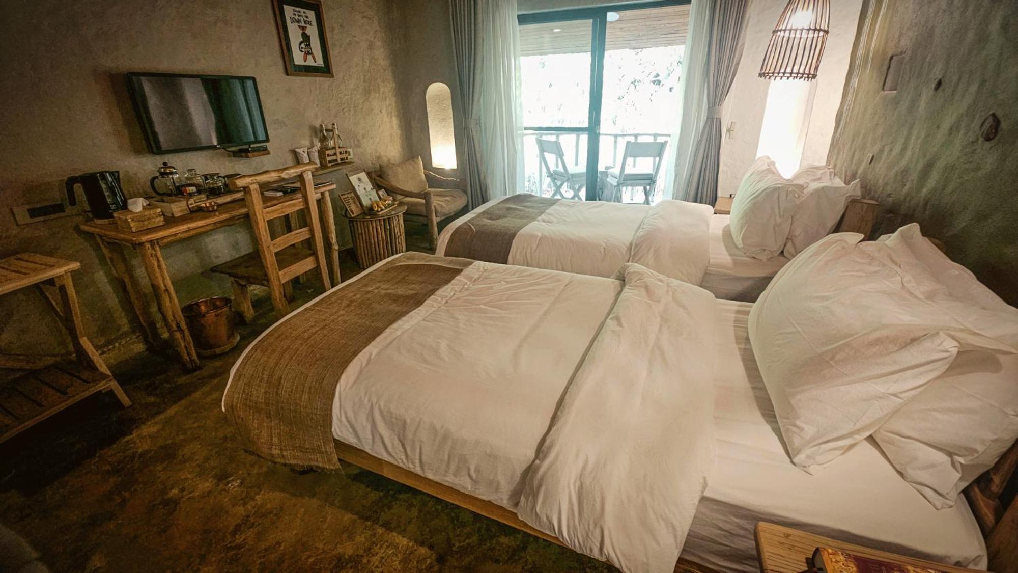 Barahi Jungle Resort 5*