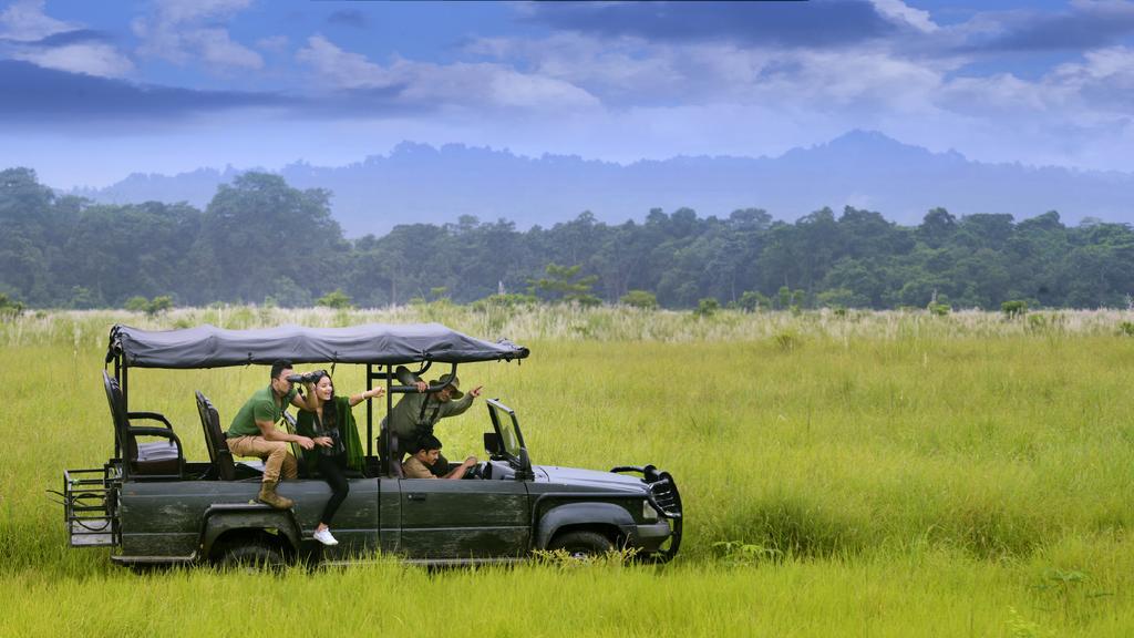सहारा Barahi Jungle