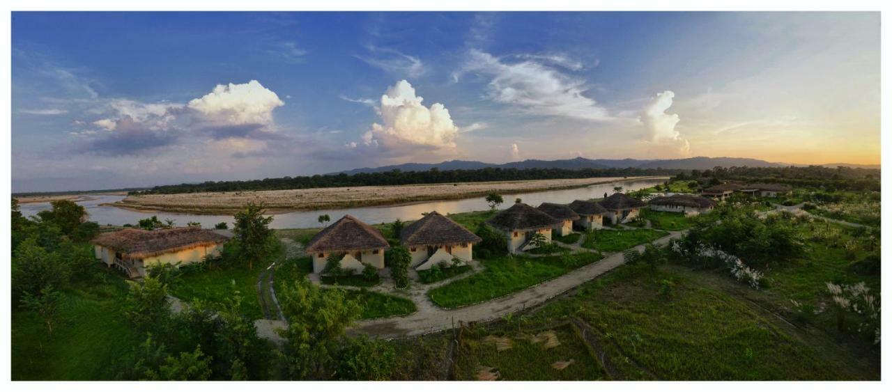 Barahi Jungle Resort 5*